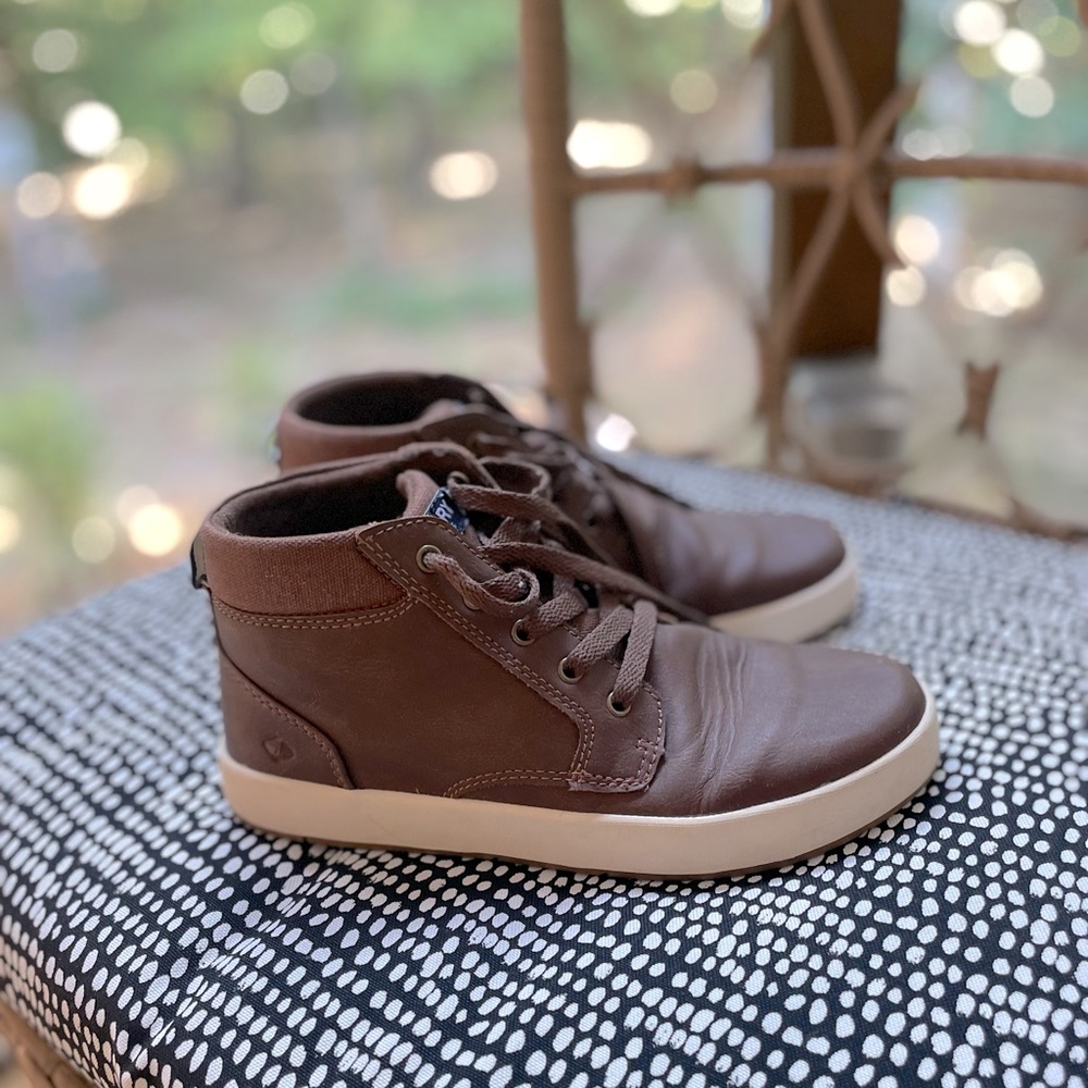 SPERRY Boys Cruise Mid Boat Shoes Brown Size 3M